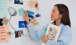 Navigating year-end reviews: Tips for reflecting on your professional journey