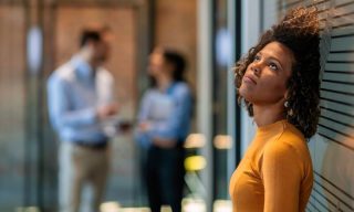 How to Handle Career Setbacks and Turn Them into Growth Opportunities: Overcoming Challenges and Bouncing Back Stronger